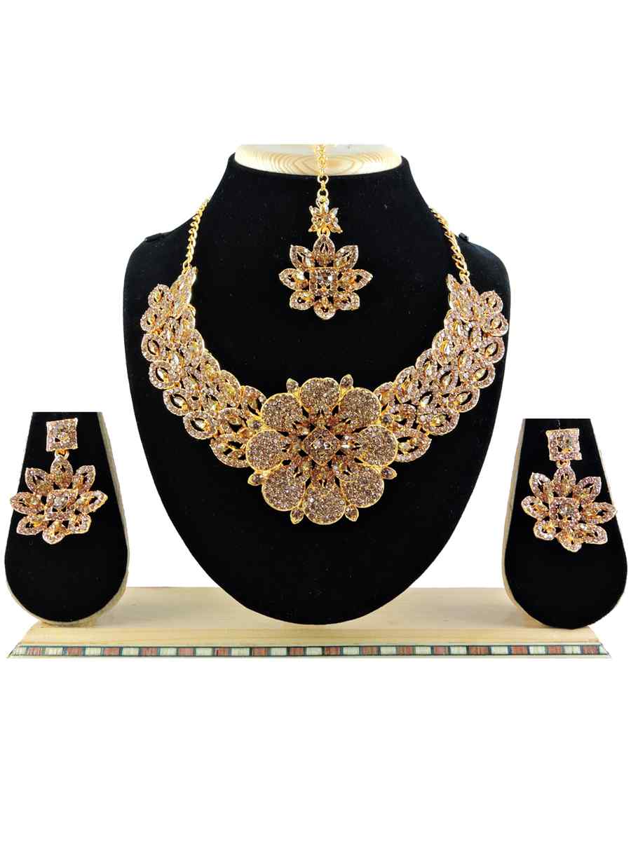 Gold Silver Alloy Festival Wear Diamonds Necklace