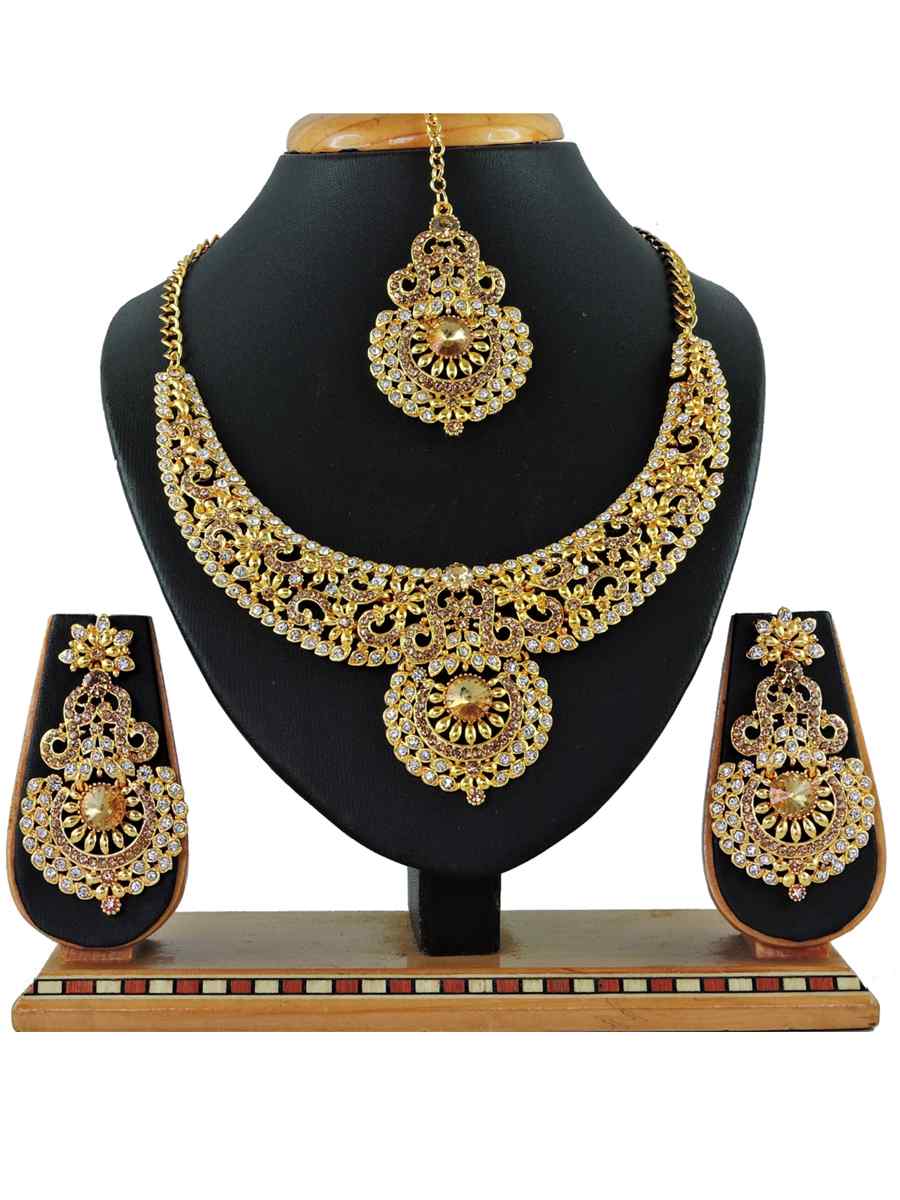 Golden Alloy Festival Wear Kundan Necklace