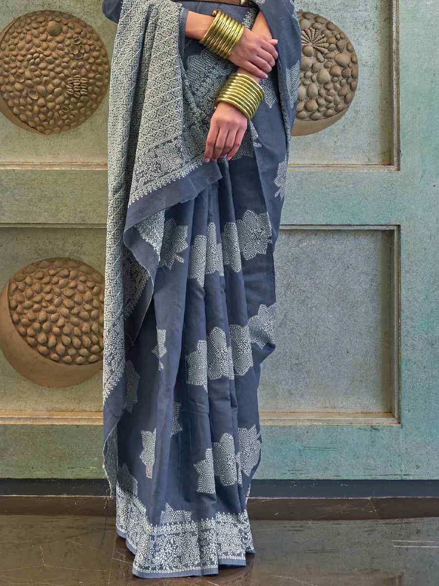 Gray Chickankari Lucknowi Silk Handwoven Party Festival Heavy Border Saree
