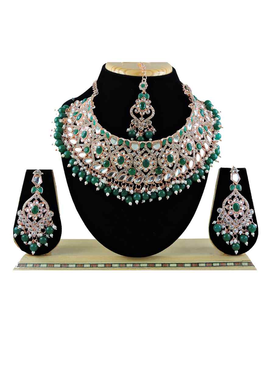 Green Alloy Festival Wear Kundan Necklace