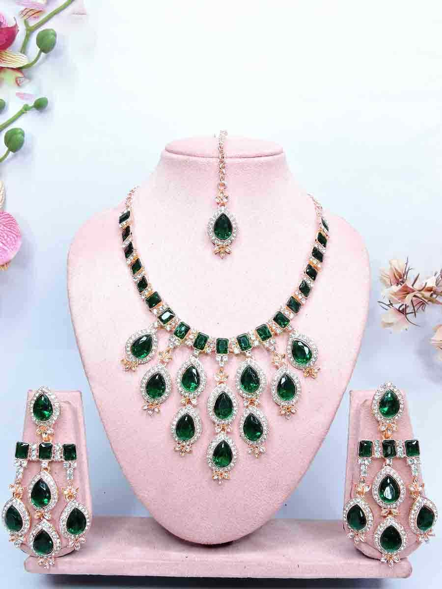 Green Alloy Metal Festival Wear Kundan Necklace