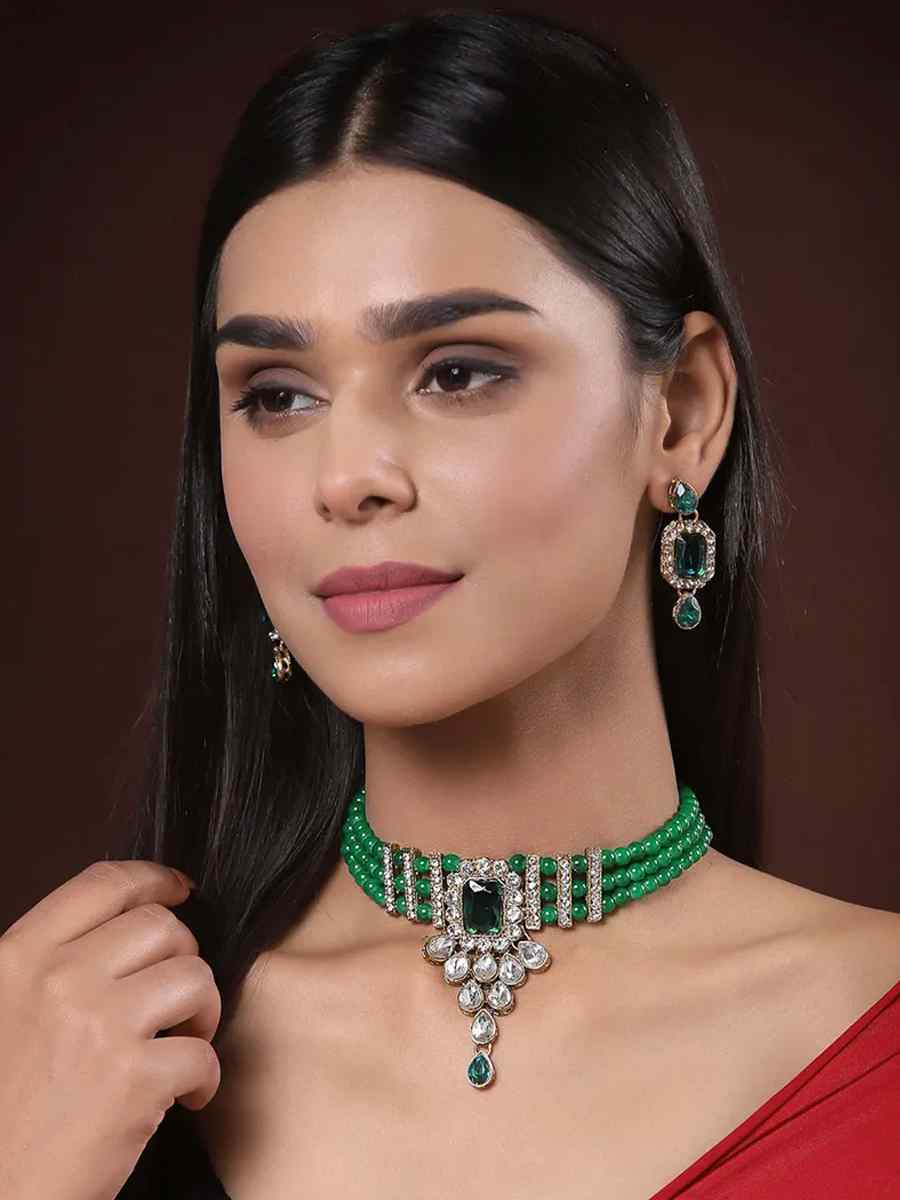 Green Alloy Wedding Wear Kundan Necklace