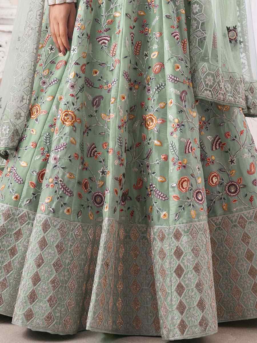 Green Art Silk Embroidered Bridal Reception Heavy Border Lehenga Choli