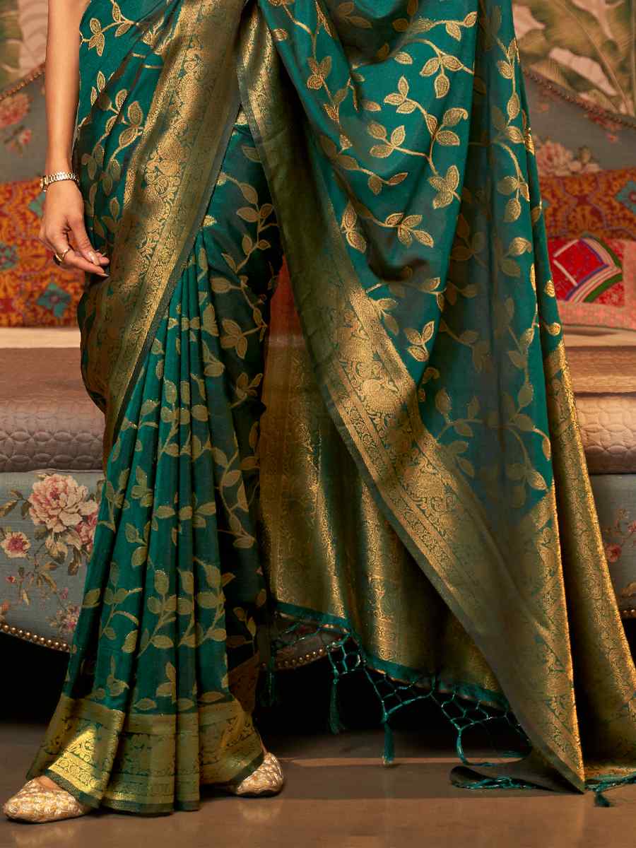 Green Art Silk Handwoven Festival Party Classic Style Saree