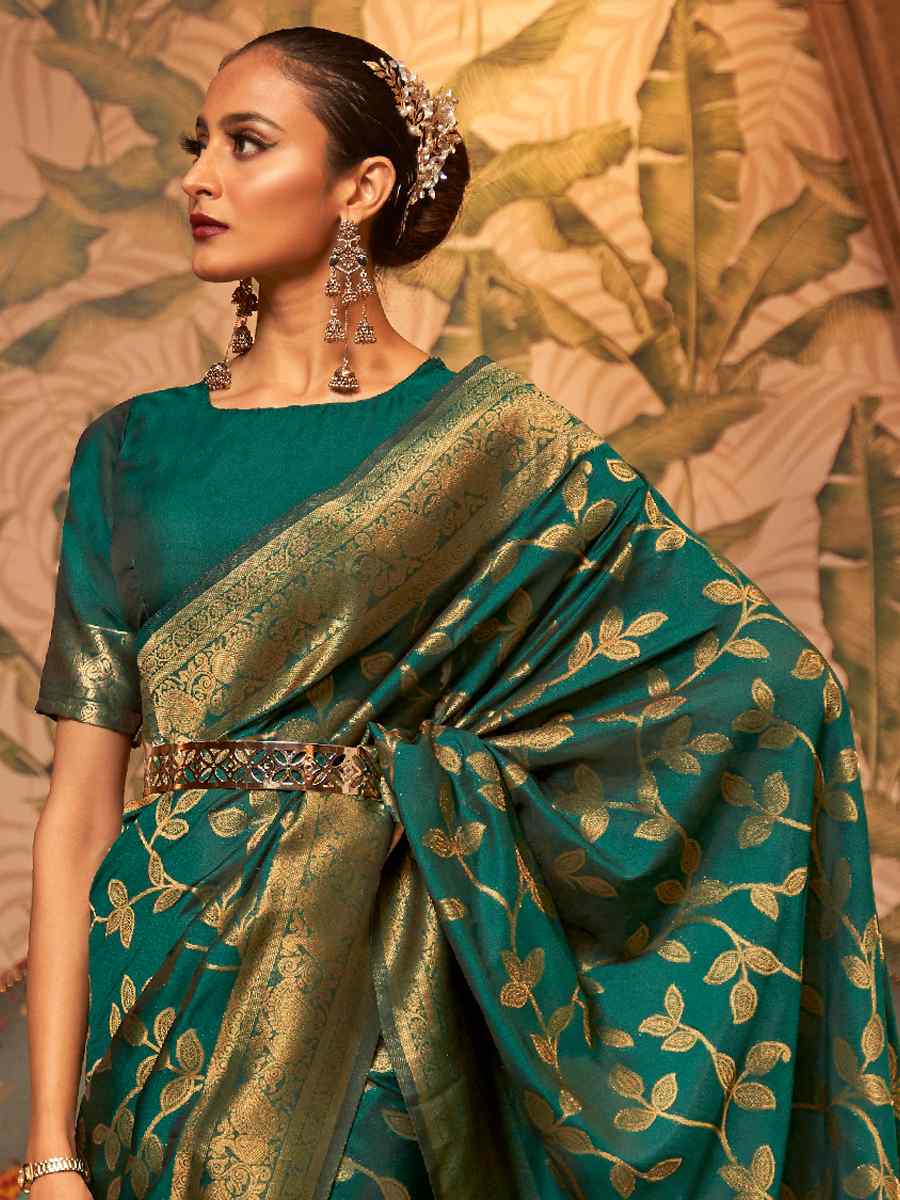 Green Art Silk Handwoven Festival Party Classic Style Saree