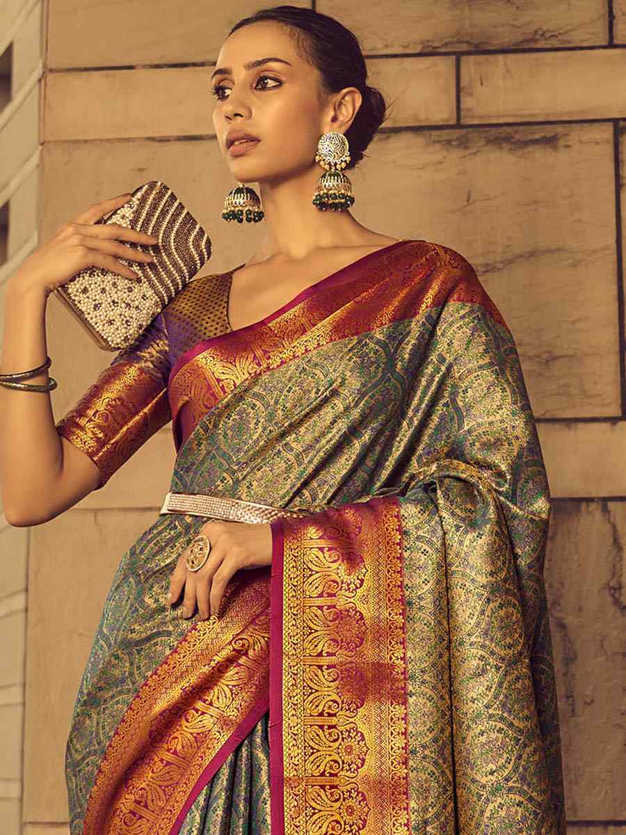 Green Banarasi Handloom Weaving Silk Handwoven Wedding Festival Heavy Border Saree