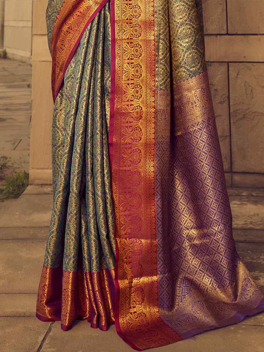 Green Banarasi Handloom Weaving Silk Handwoven Wedding Festival Heavy Border Saree