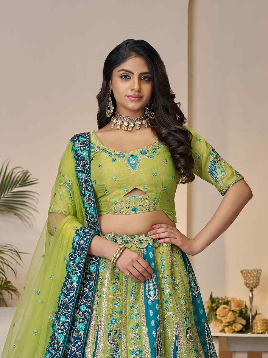 Green Banarasi silk  Embroidered Wedding Bridesmaid Heavy Border Lehenga Choli
