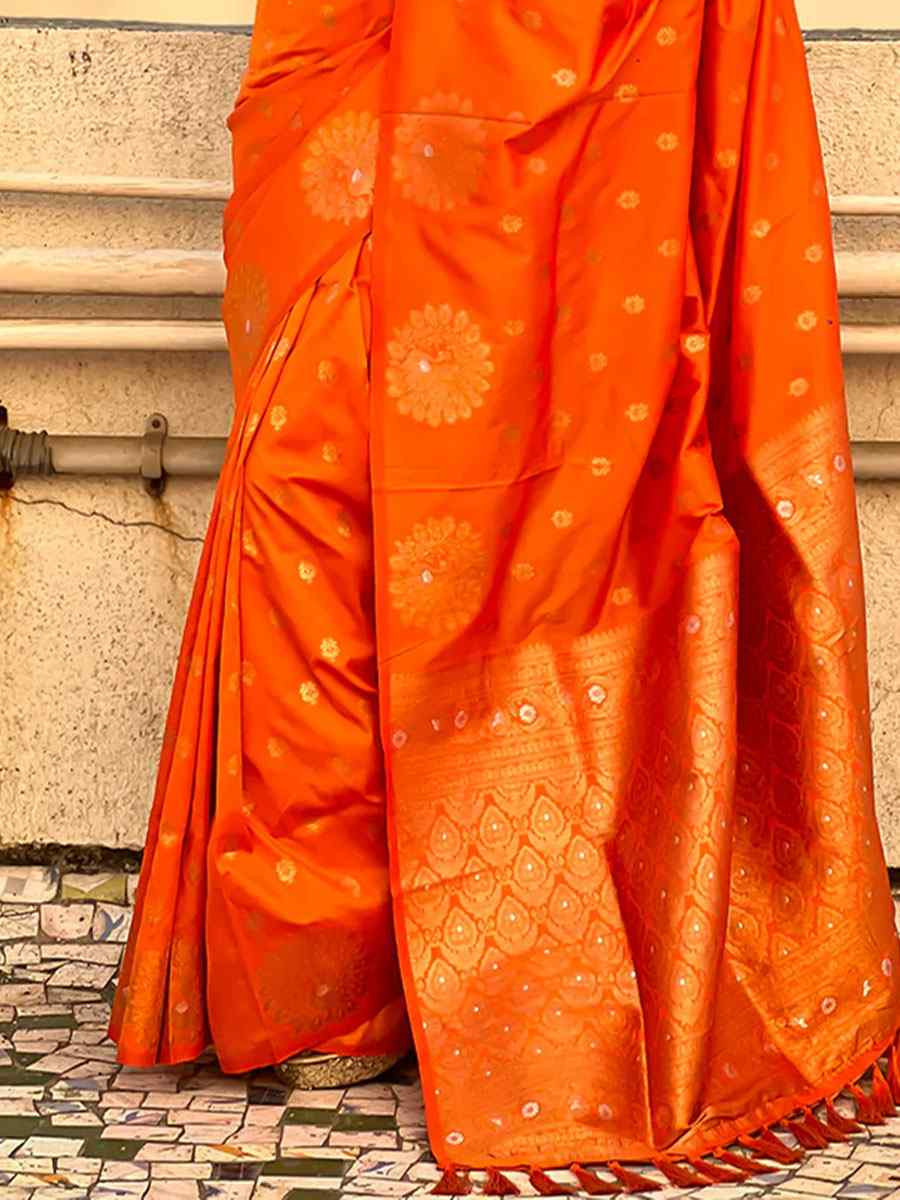 Green Banarasi Silk Handwoven Festival Wedding Fancy Heavy Border Saree