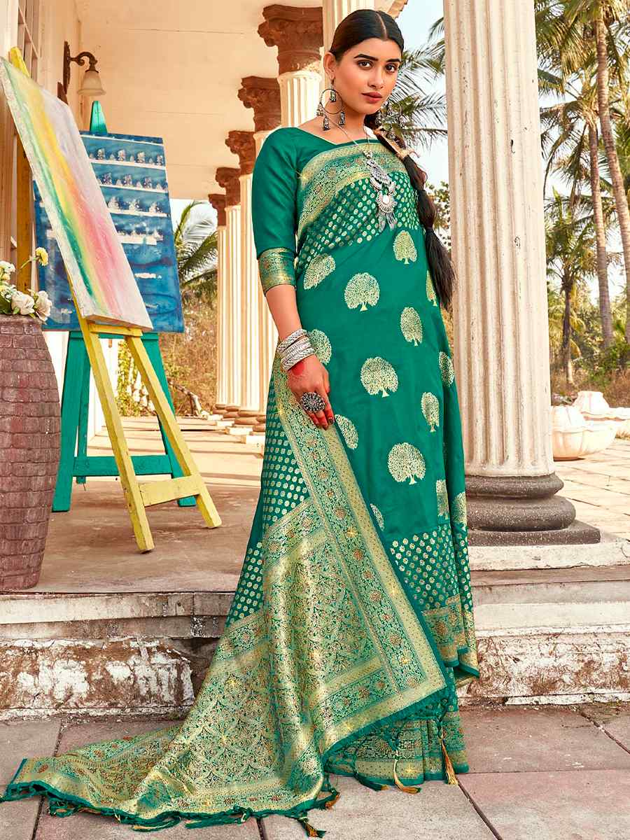 Green Banarasi Silk Handwoven Festival Wedding Heavy Border Saree
