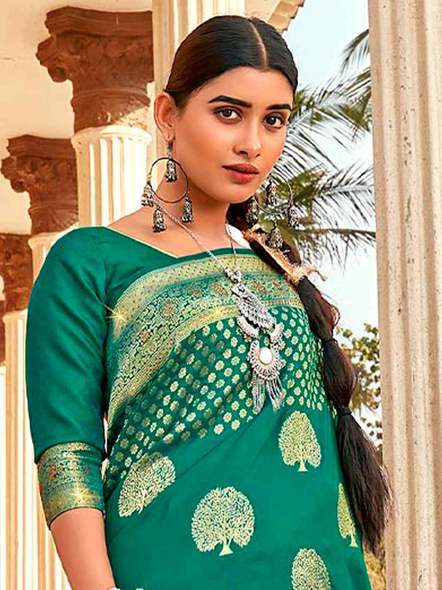Green Banarasi Silk Handwoven Festival Wedding Heavy Border Saree