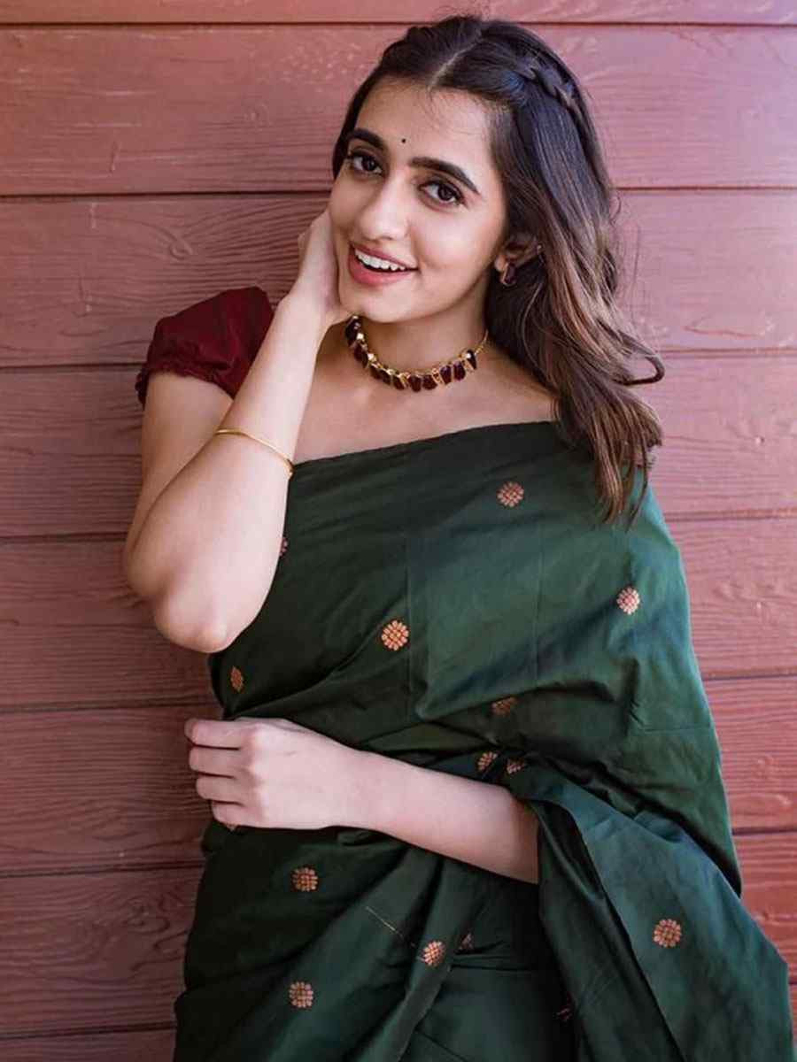 Green Banarasi Silk Handwoven Party Festival Wedding Traditional Fancy Classic Style Sarees