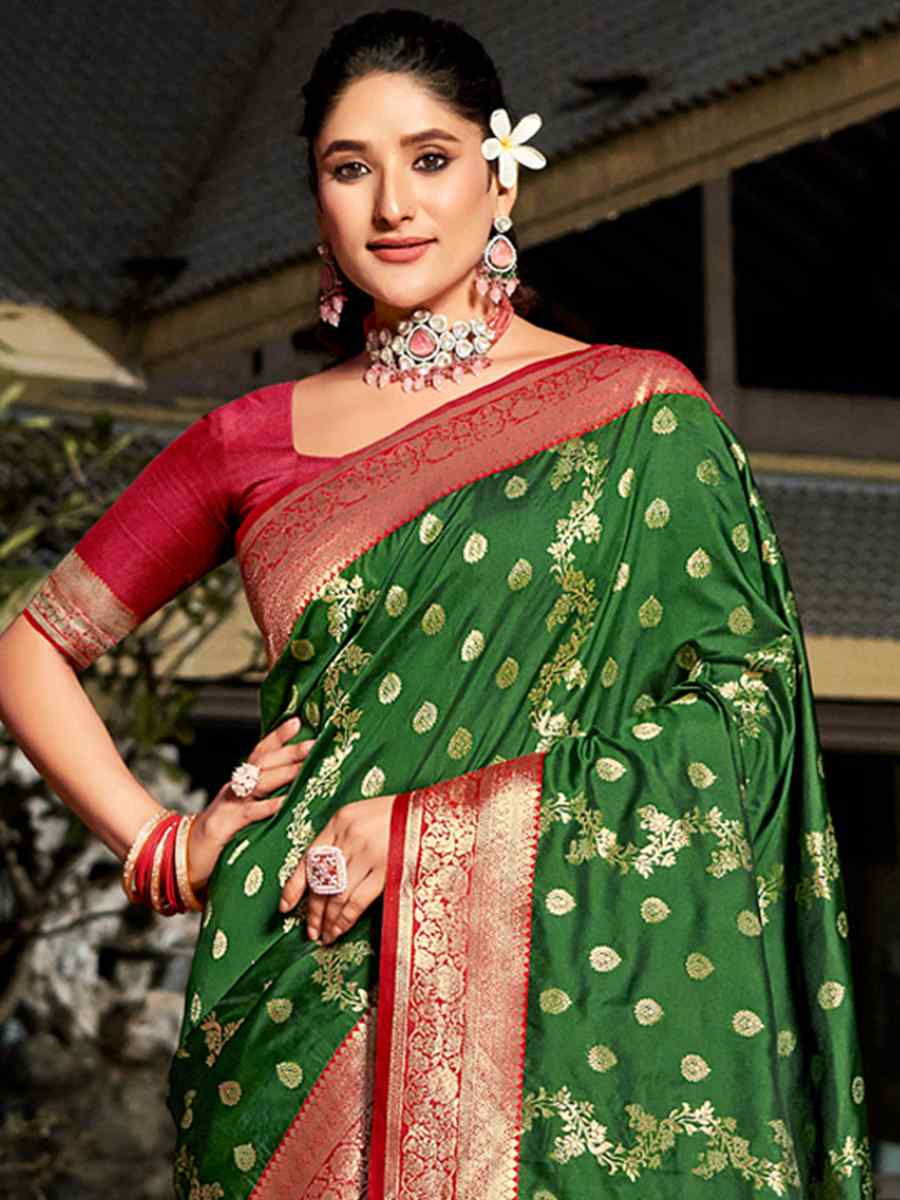 Green Banarasi Silk Handwoven Wedding Festival Heavy Border Saree