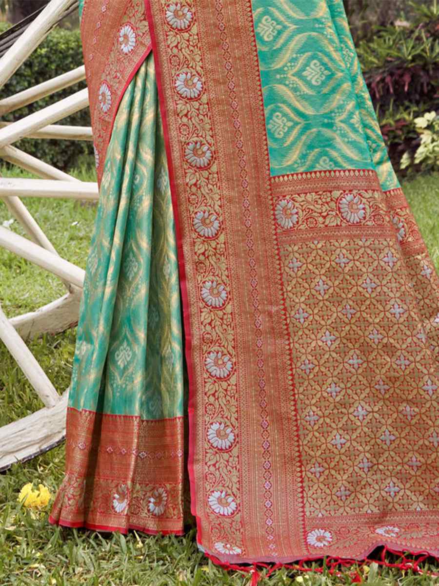 Green Banarasi Silk Handwoven Wedding Festival Heavy Border Saree