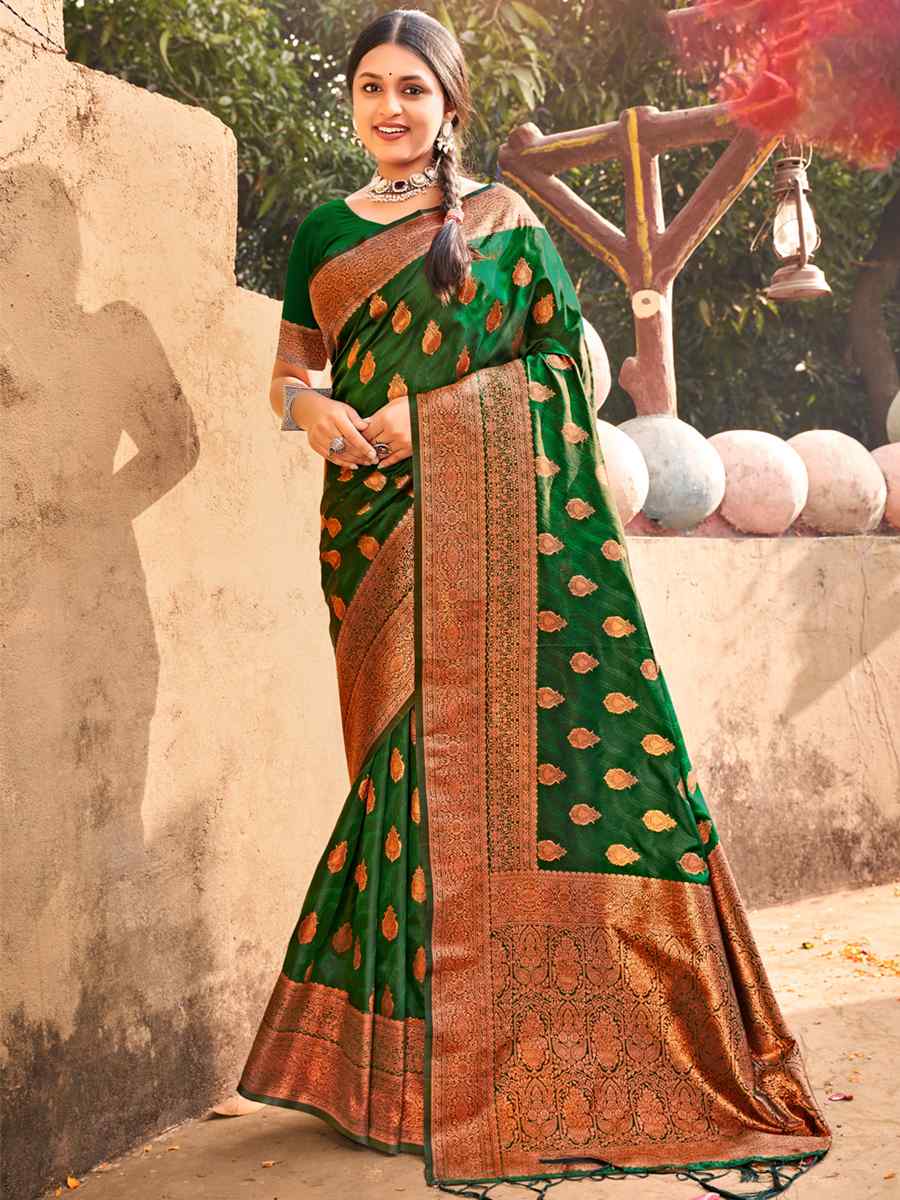 Green Banarasi Silk Handwoven Wedding Festival Heavy Border Saree