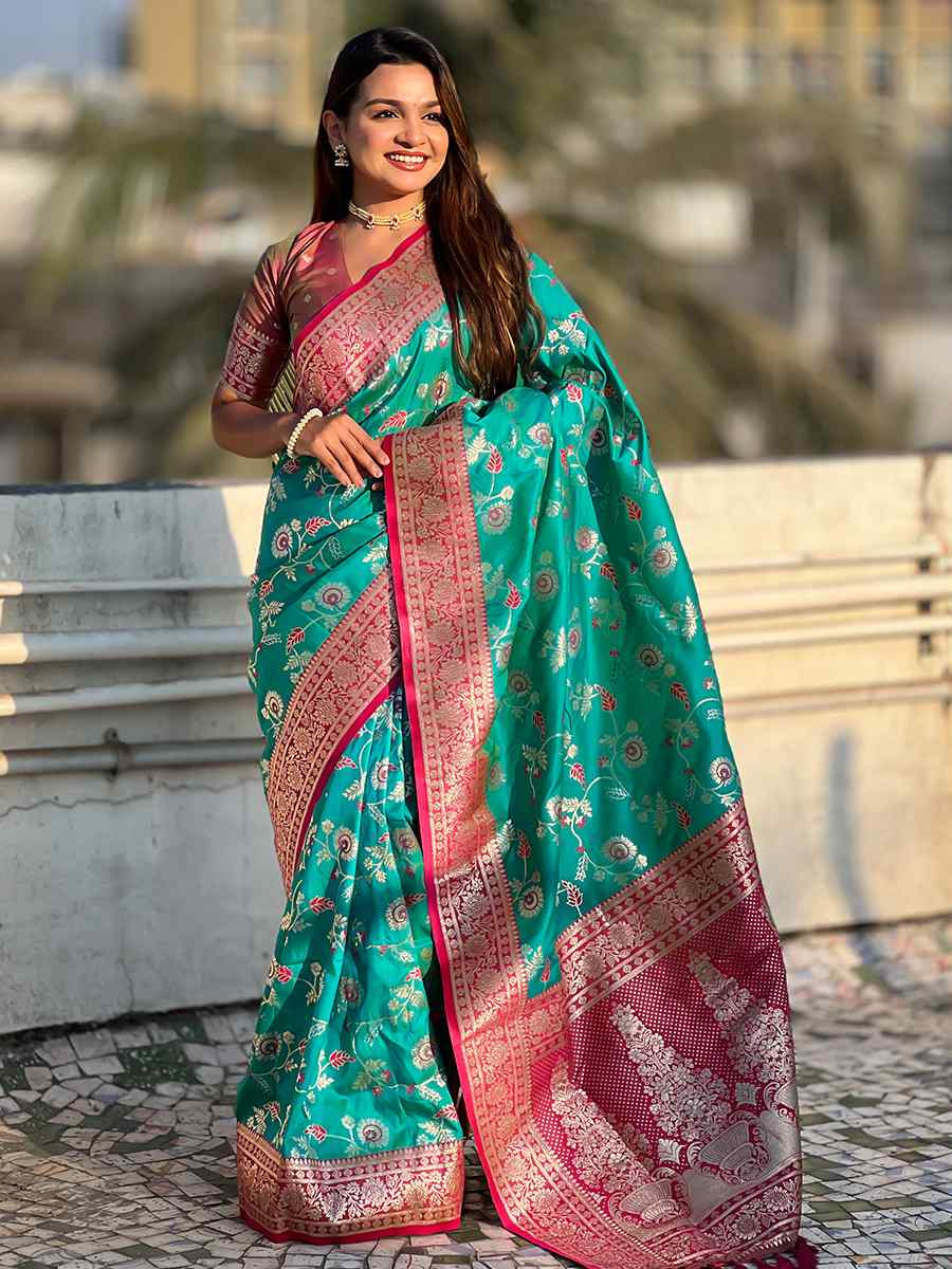 Green Banarasi Silk Handwoven Wedding Festival Heavy Border Saree