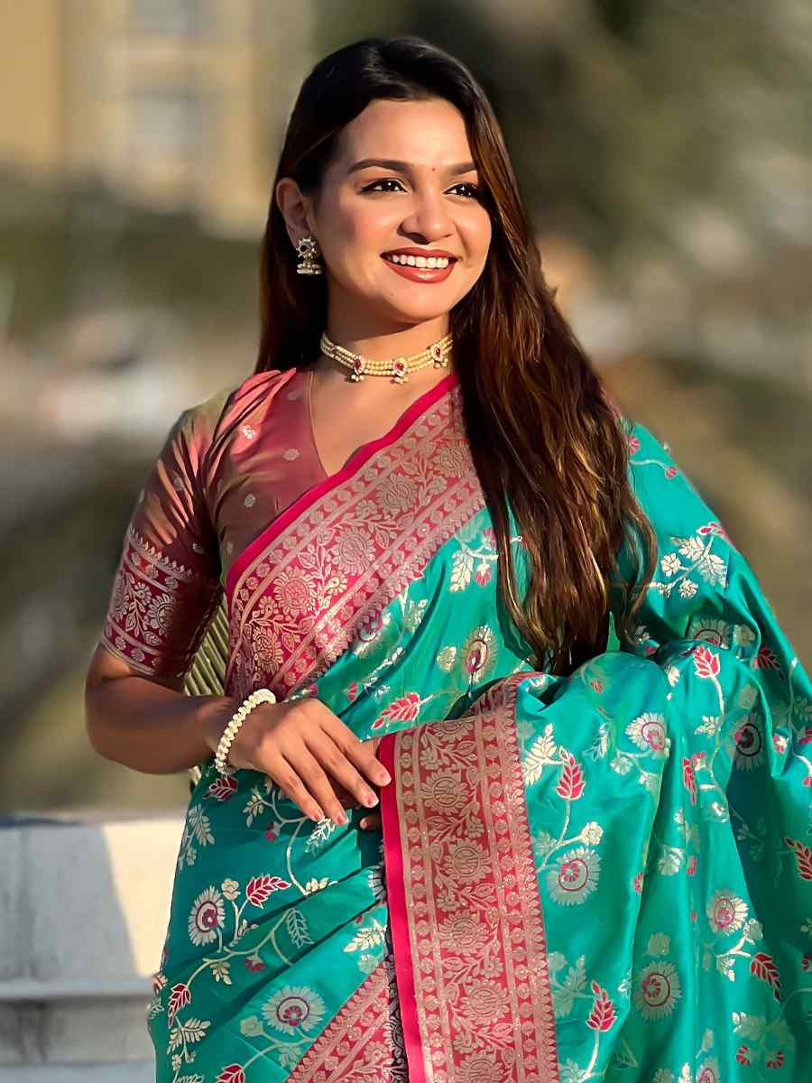 Green Banarasi Silk Handwoven Wedding Festival Heavy Border Saree