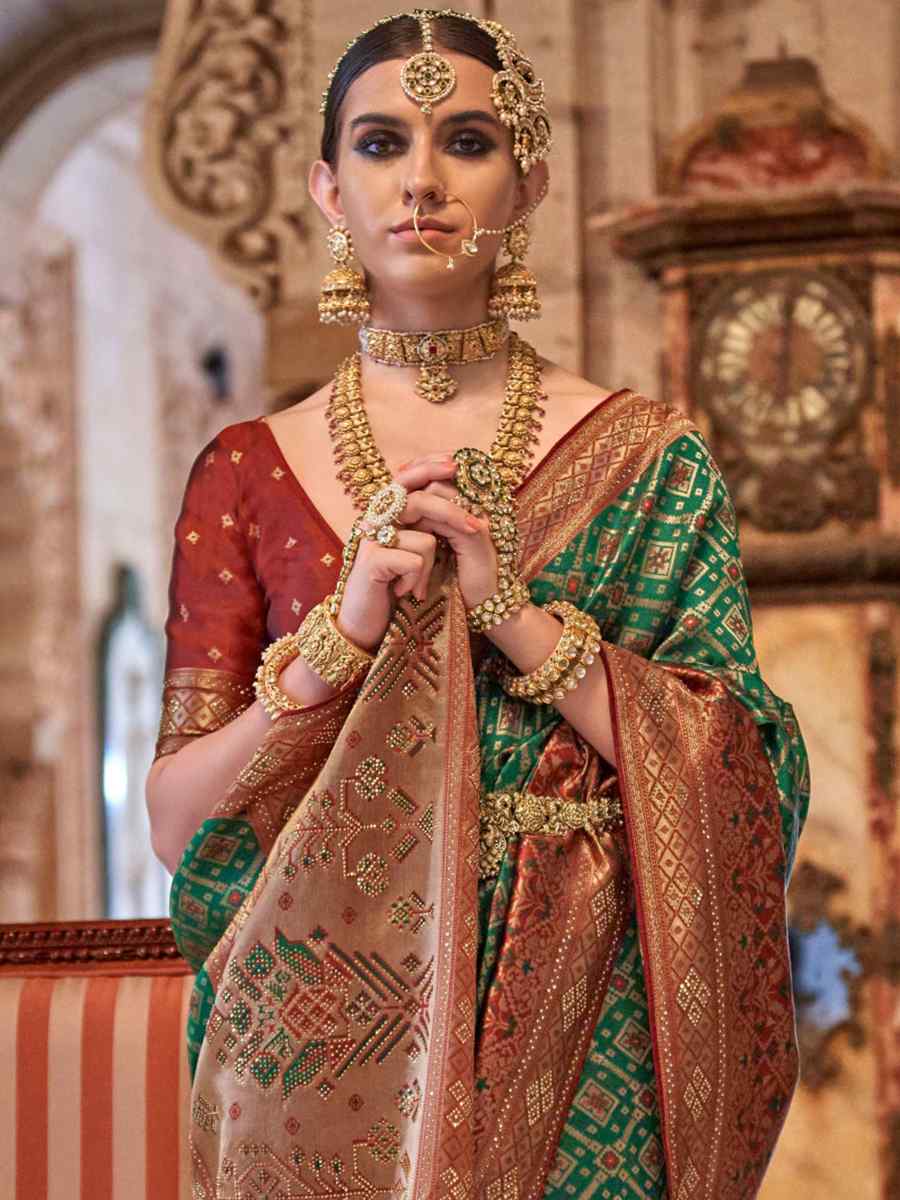 Green Banarasi Silk Jacquard Handwoven Wedding Festival Heavy Border Saree