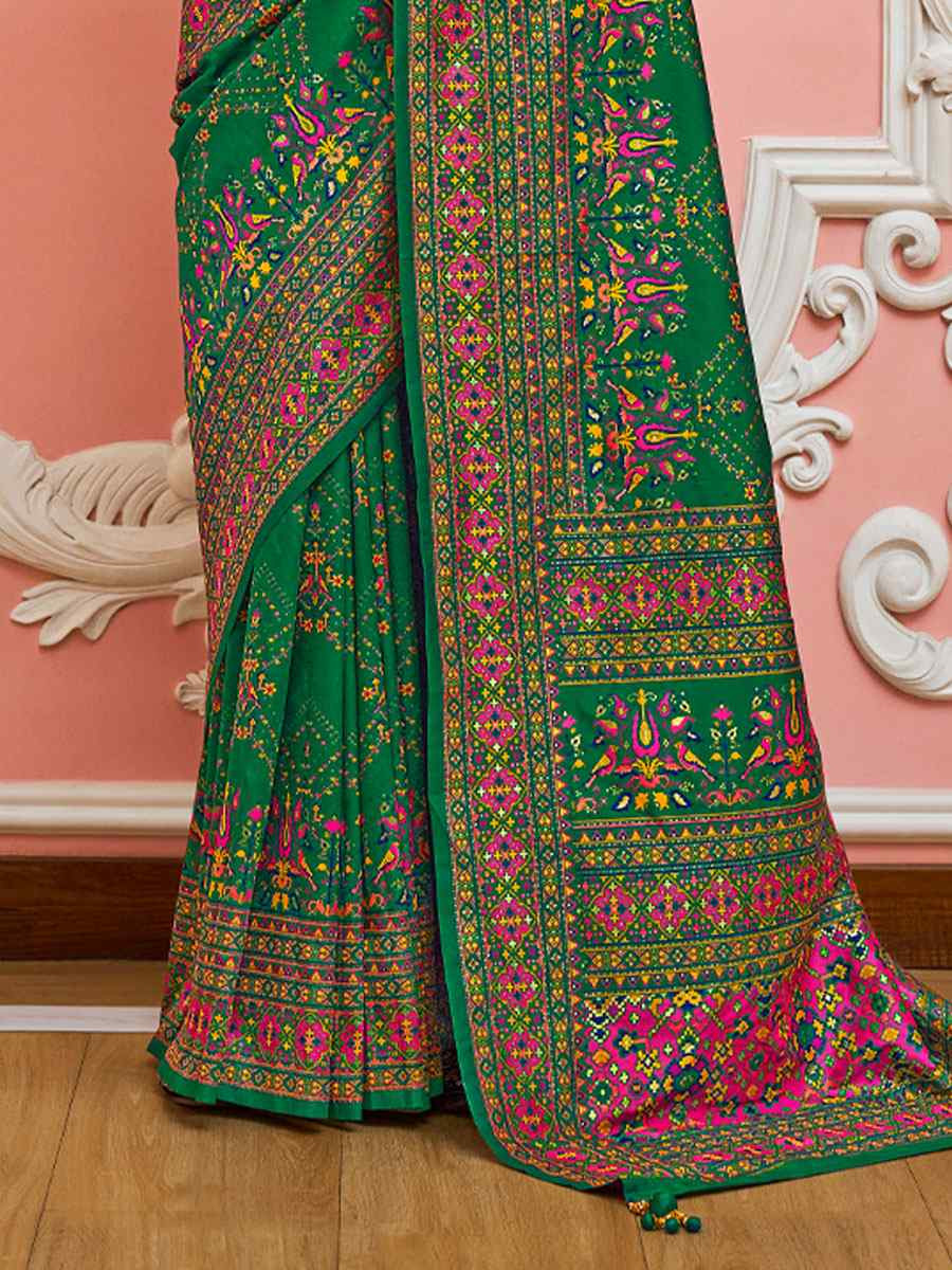 Green Banarasi Silk Zari Handwoven Casual Reception Festival Wedding Fancy Classic Style Sarees