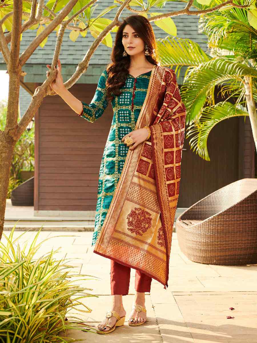 Green Bandhani Silk Blend Handwoven Wedding Festival Pant Salwar Kameez