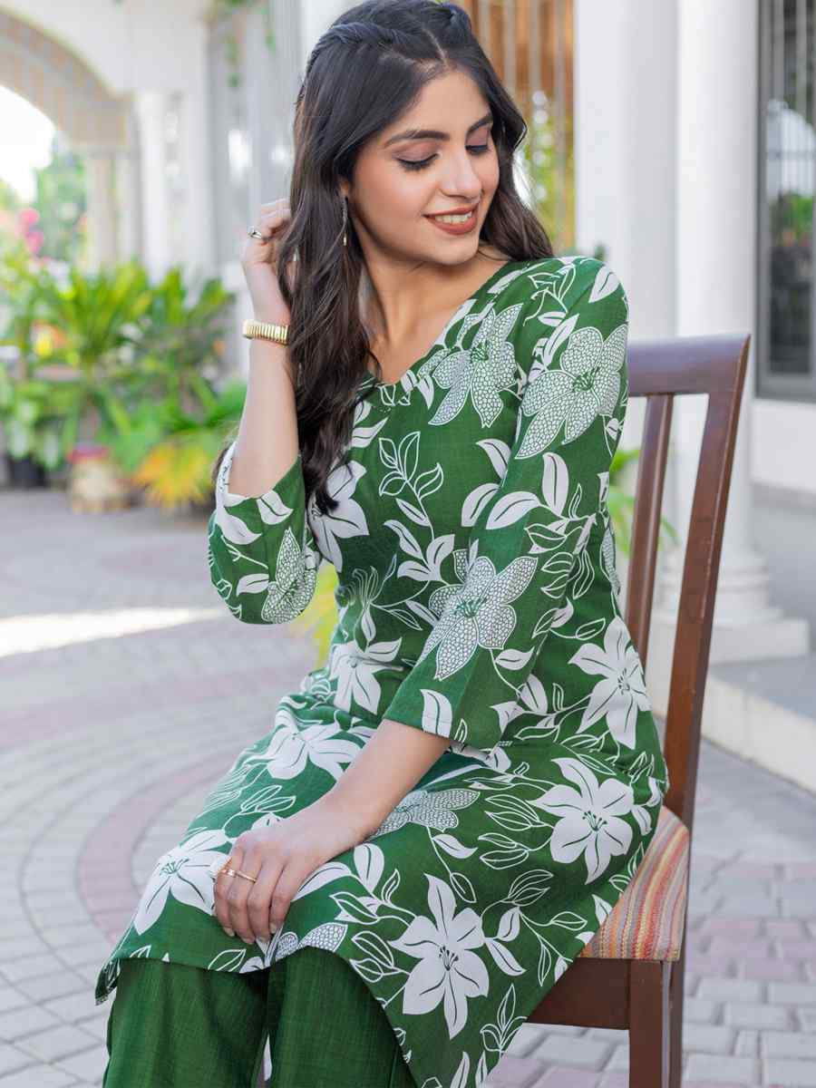 Green Cotton Blend Printed Festival Casual Kurti
