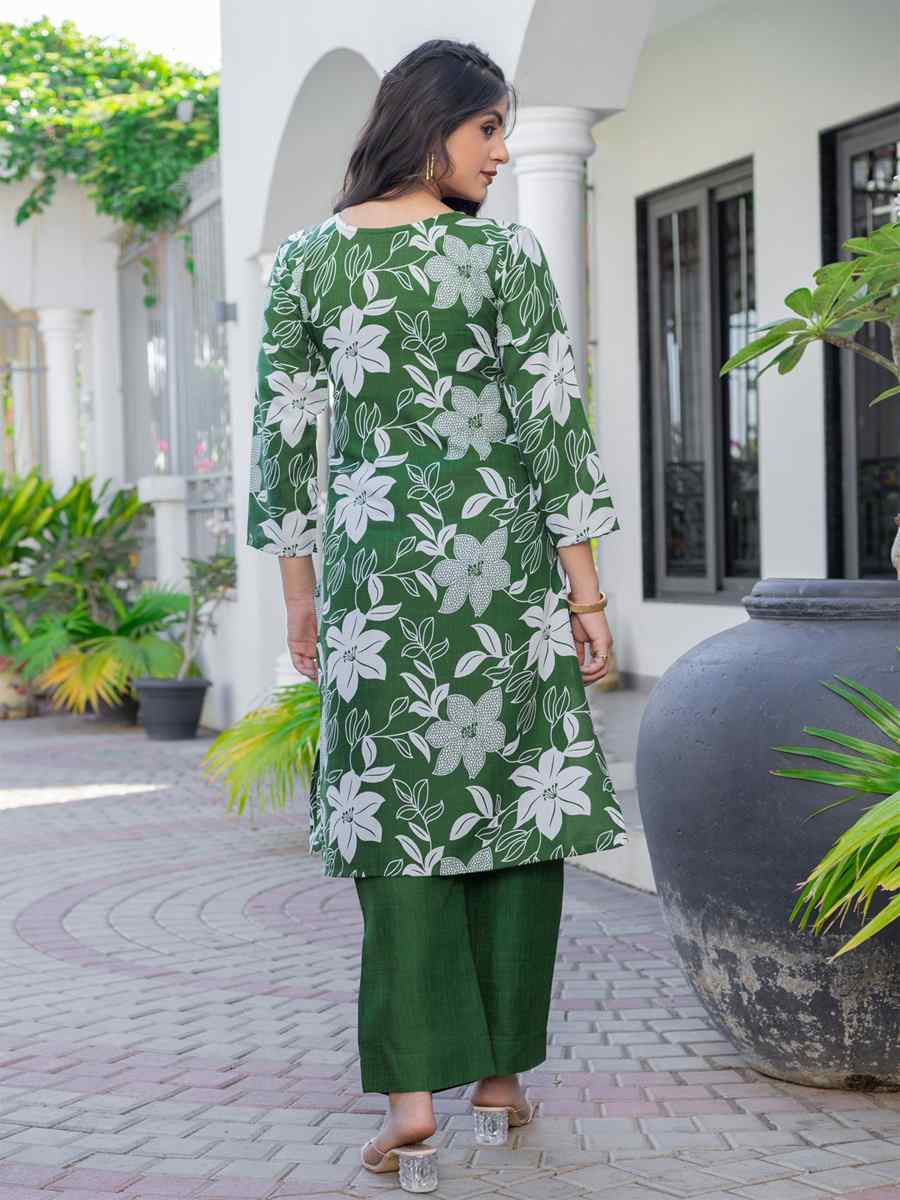 Green Cotton Blend Printed Festival Casual Kurti