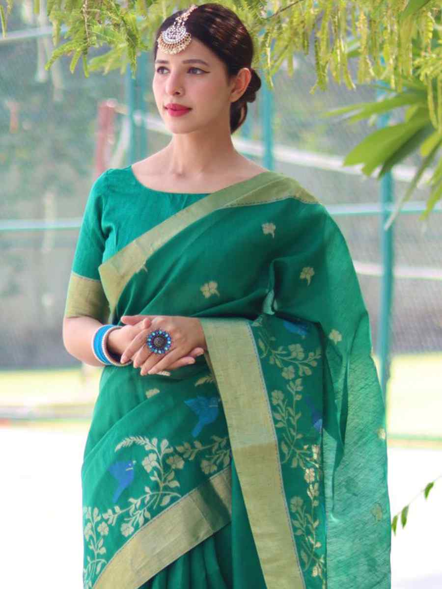 Green Cotton Silk Handwoven Casual Festival Classic Style Saree