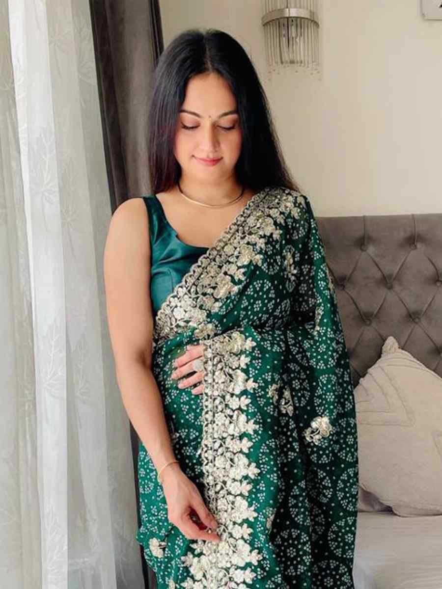 Green Digital Georgette Embroidered Festival Wedding Fancy Heavy Border Saree