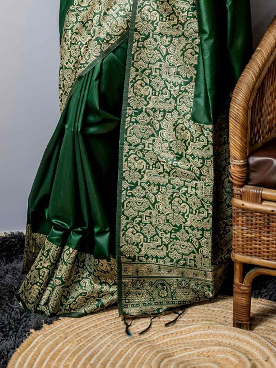 Green Handloom Raw Silk Handwoven Casual Reception Festival Wedding Fancy Classic Style Sarees