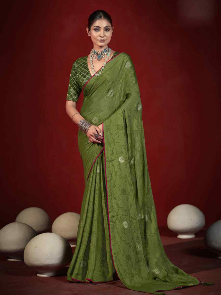 Image of Green Handwoven Traditional Bridal Reception Festival Wedding Fancy Heavy Border Saree
