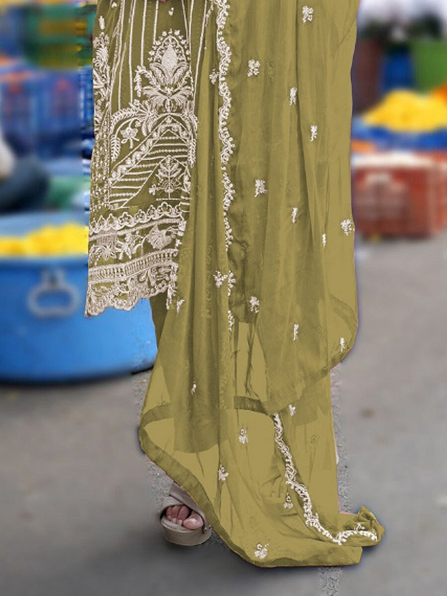 Green Heavy Chiffon Embroidery Wedding Party Festival Casual Pant Salwar Kameez