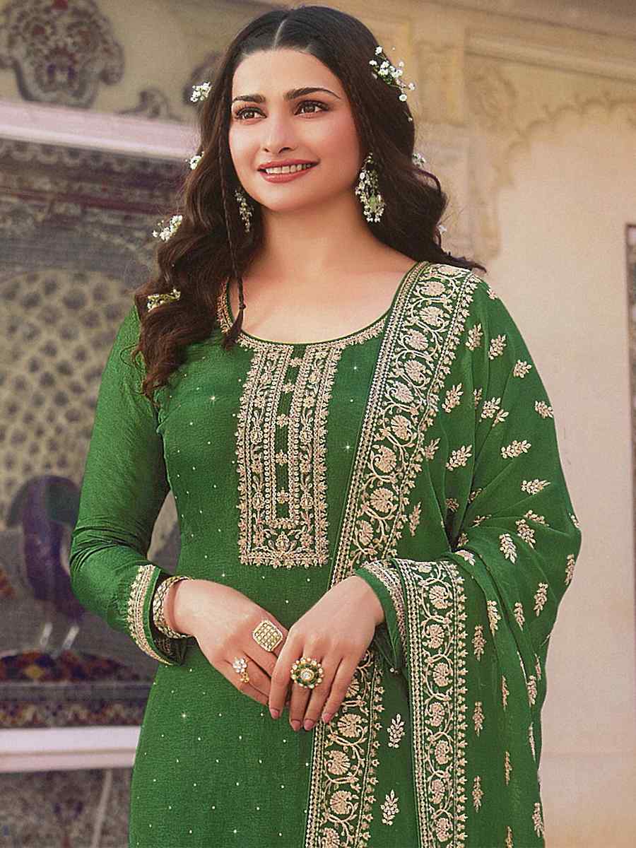 Green Heavy Dola Silk Embroidered Festival Wedding Bollywood Style Pant Salwar Kameez