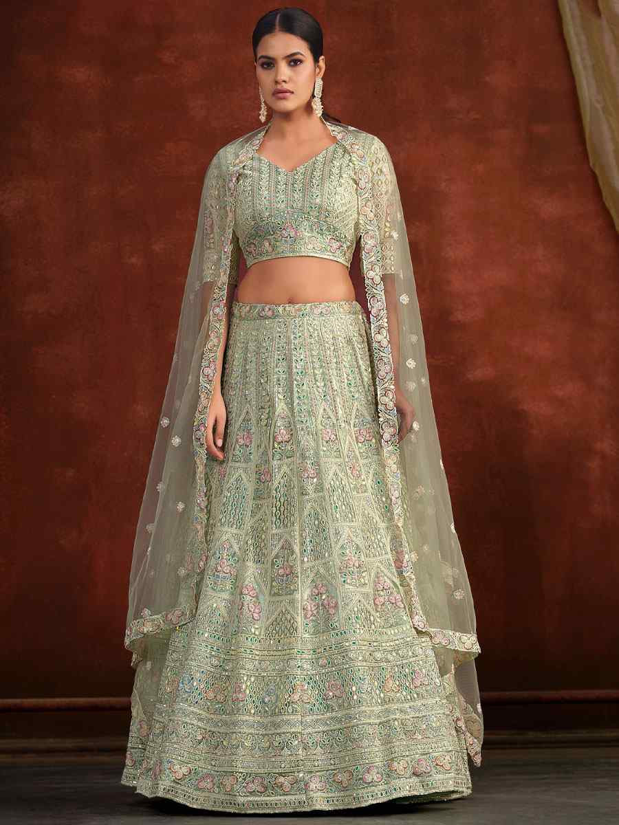 Green Heavy Net With Banglory Silk Inner Embroidered Printed Wedding Reception Festival Heavy Border Lehenga Choli
