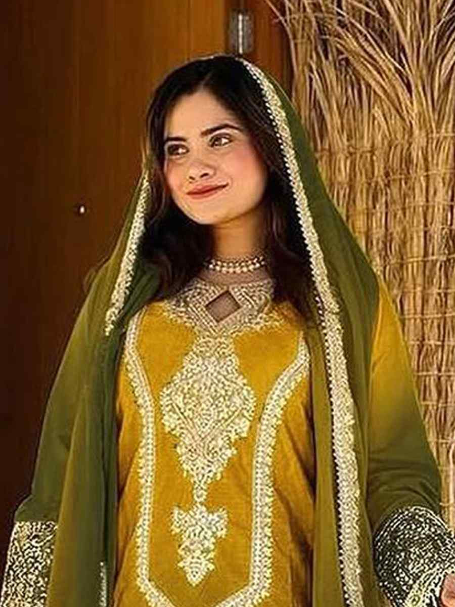 Green Heavy Pure Dull Tone Peding Chinon Silk Embroidered Fastive Wedding Ready Pant Salwar Kameez