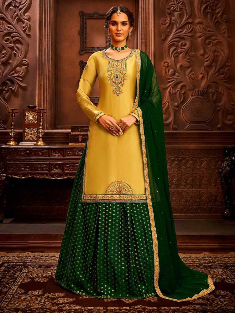 Trending Premium Pakistani Bridal Dresses Collection 2023 – tariqfarooq
