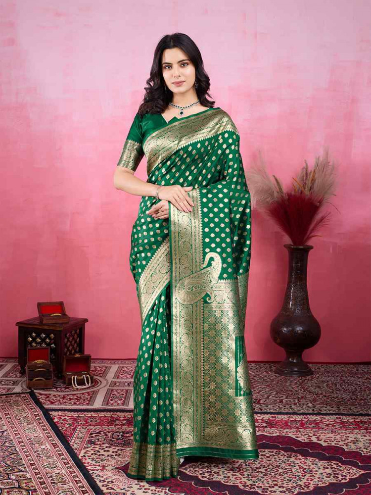 Image of Green Kanjivaram Silk Handwoven Festival Wedding Fancy Heavy Border Saree