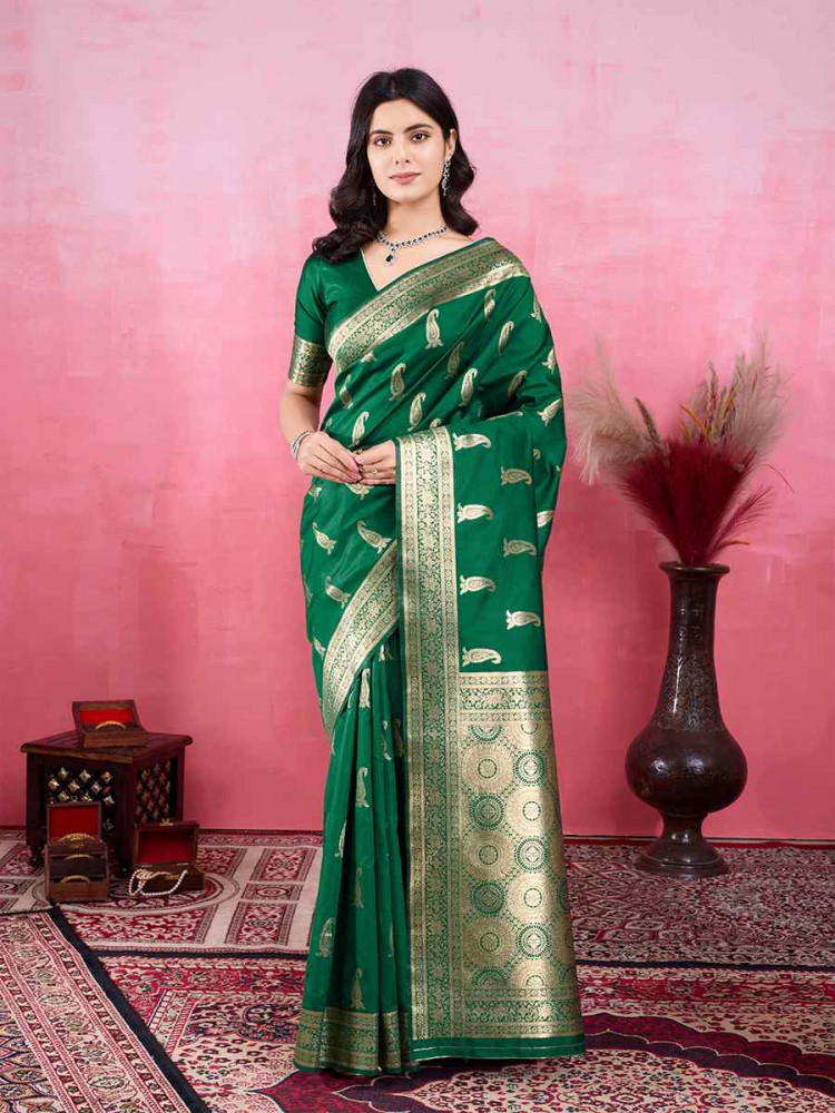 Image of Green Kanjivaram Silk Handwoven Festival Wedding Fancy Heavy Border Saree