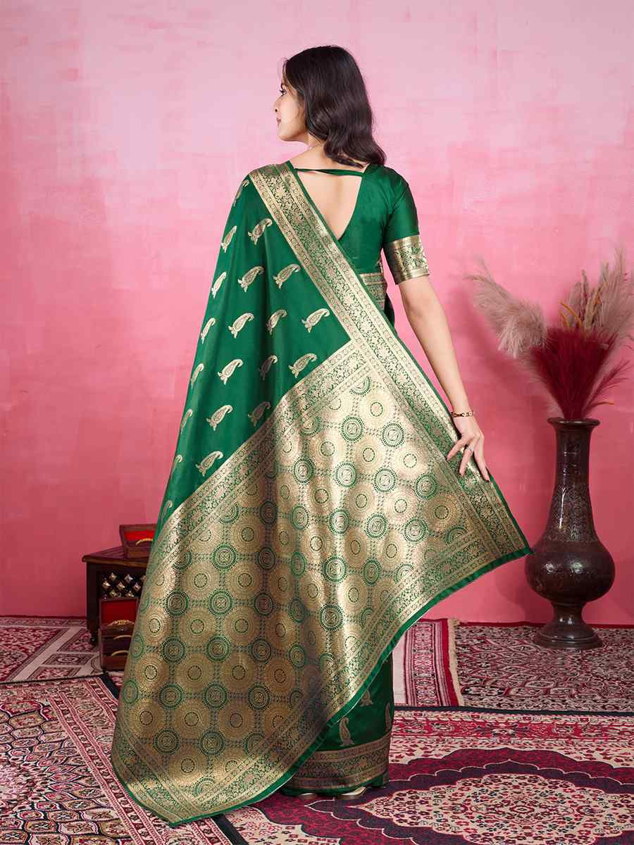 Green Kanjivaram Silk Handwoven Festival Wedding Fancy Heavy Border Saree