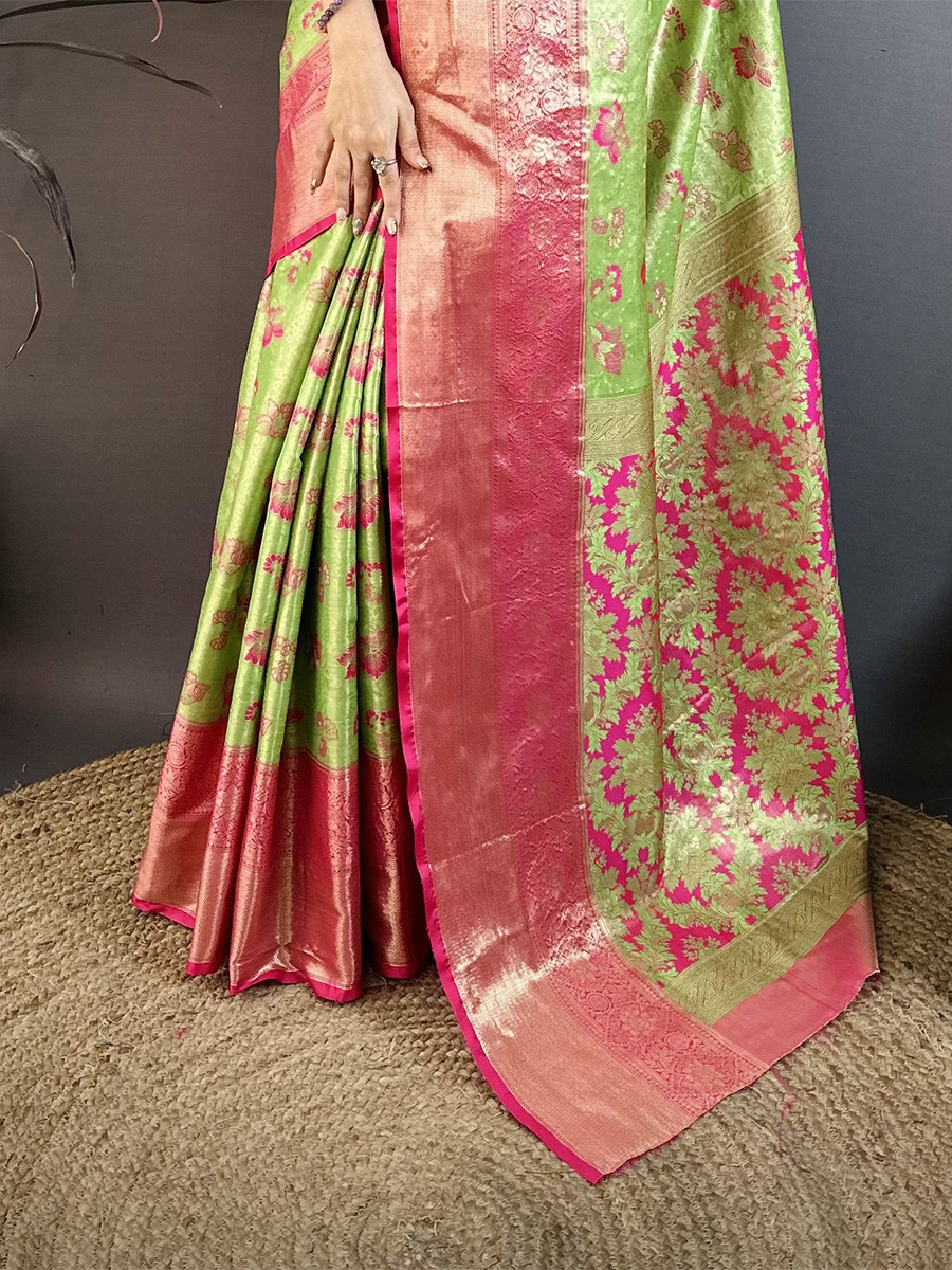 Green Kanjivaram Silk Zari Weaving Wedding Reception Party Festival Casual Heavy Border Sarees