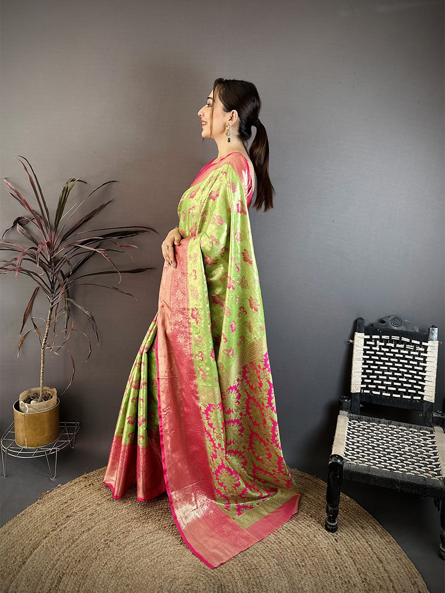 Green Kanjivaram Silk Zari Weaving Wedding Reception Party Festival Casual Heavy Border Sarees
