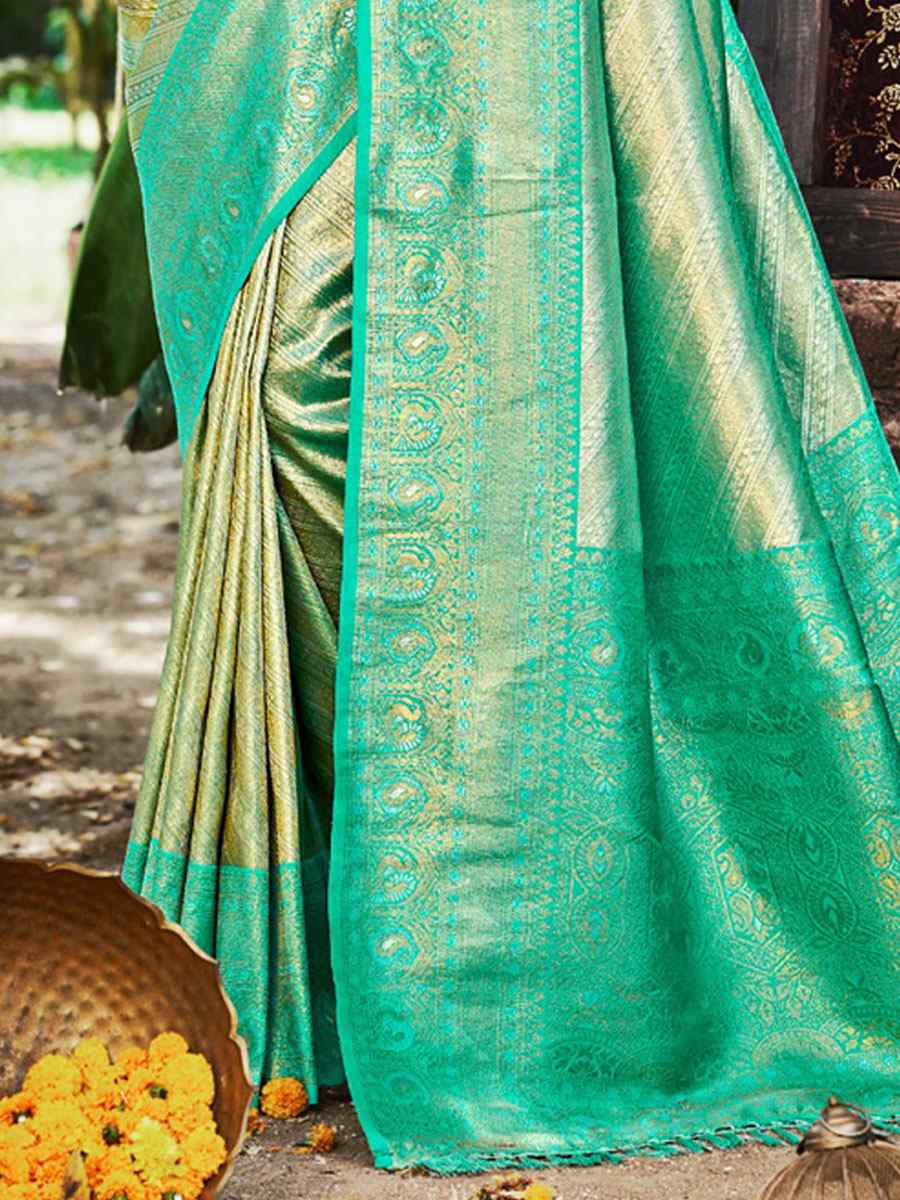 Green Kanjivaram Soft Silk Handwoven Traditional Bridal Reception Festival Wedding Fancy Heavy Border Saree