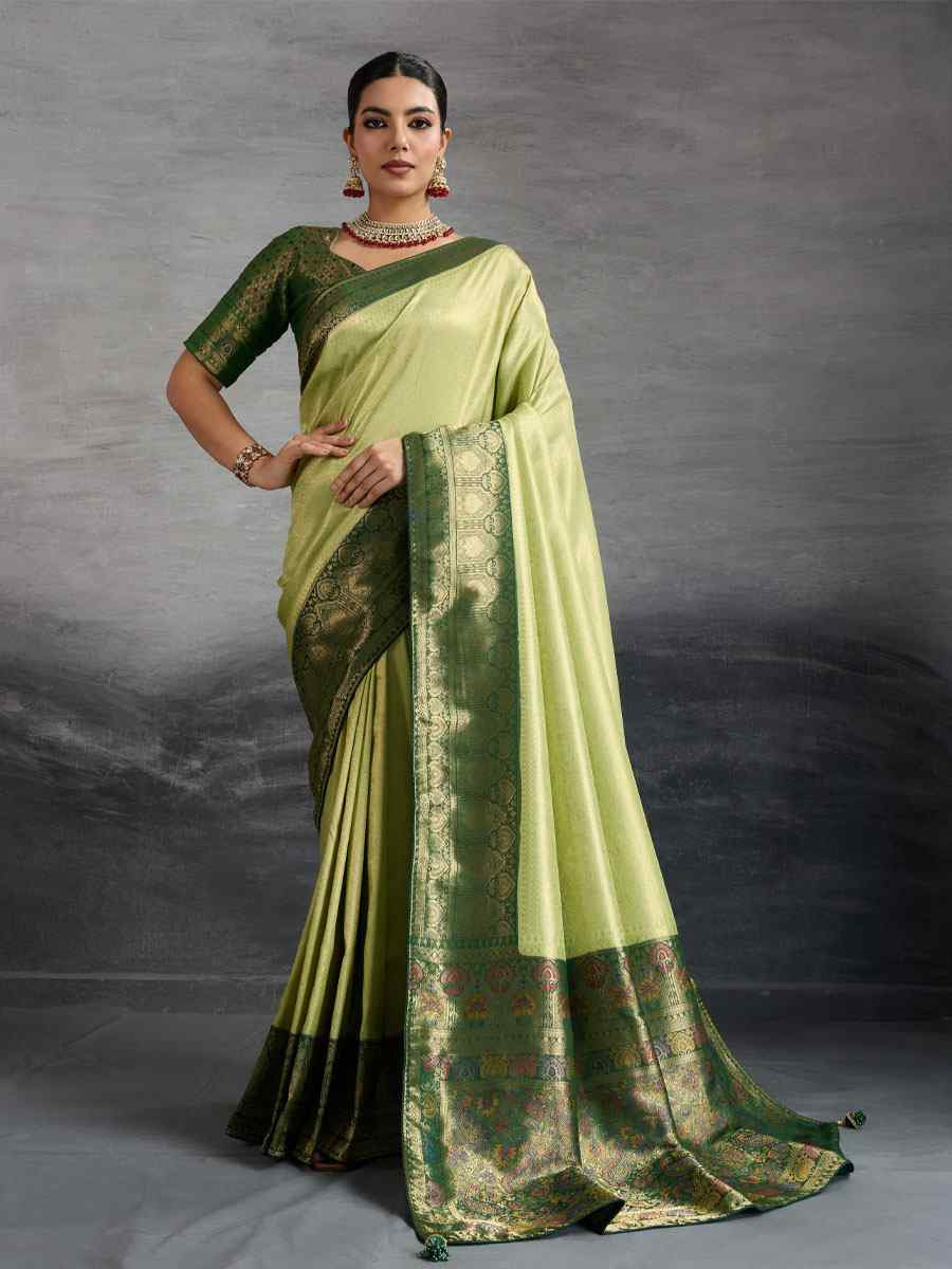 Green Kanjivaram Soft Silk Handwoven Traditional Bridal Reception Festival Wedding Fancy Heavy Border Saree