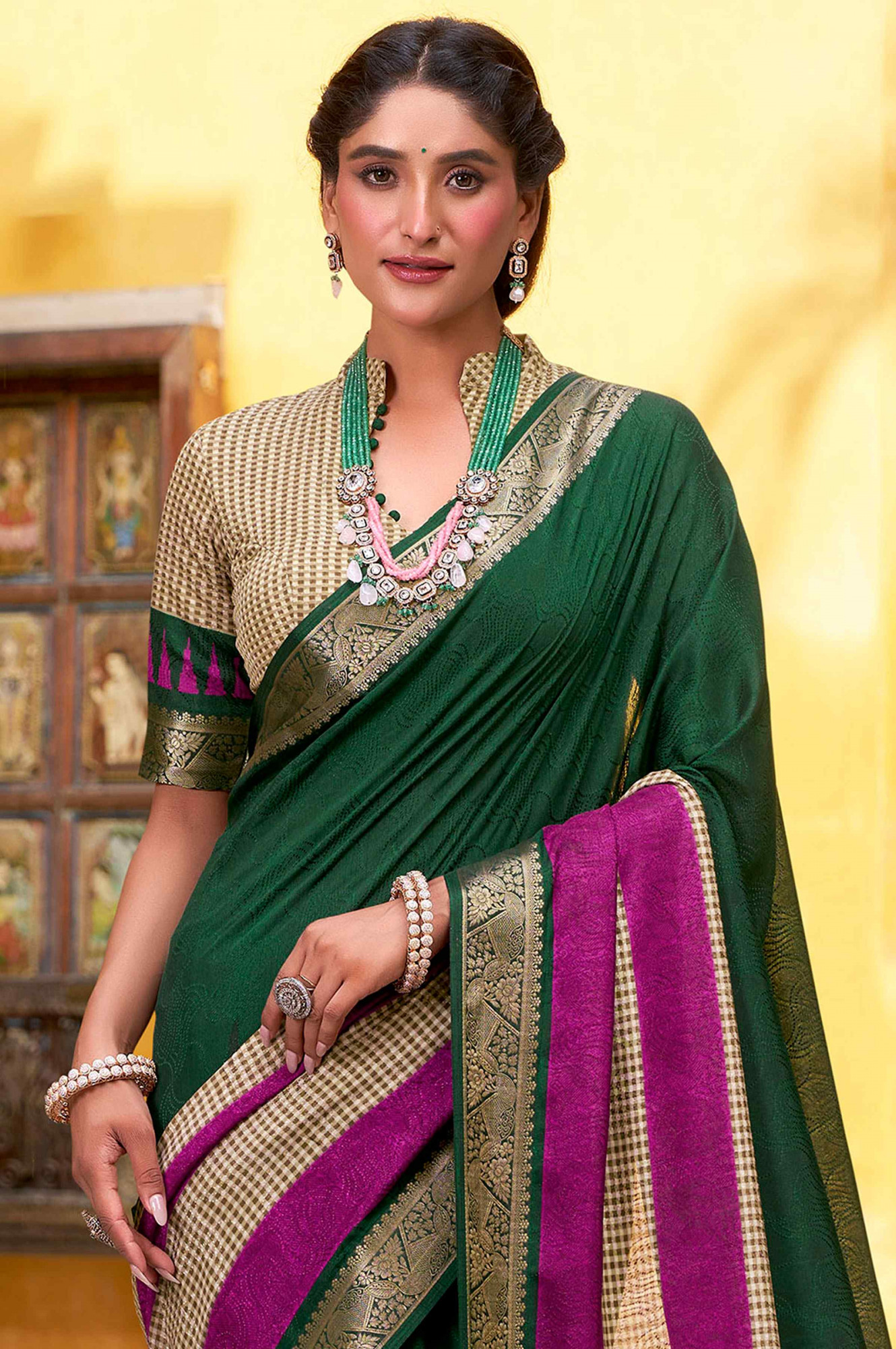 Green Poly Cotton Handwoven Casual Festival Party Classic Style Sarees