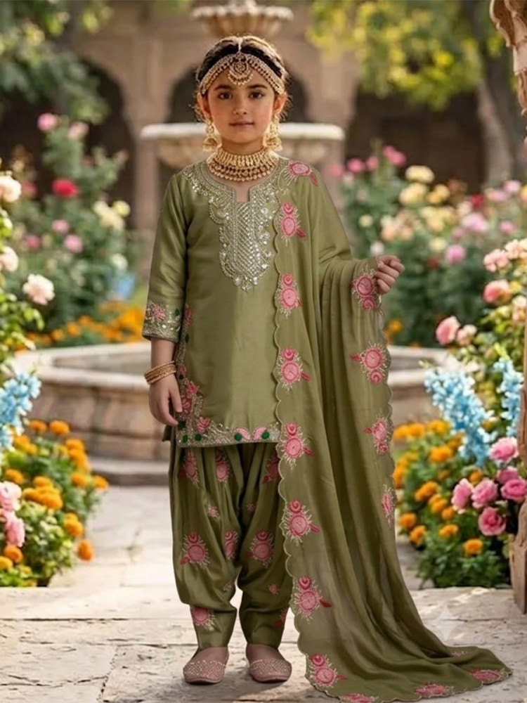 Image of Green Premium Silk Embroidered Sequins Ethnic Casual Festival Party Wedding  Salwars Girls Wear
