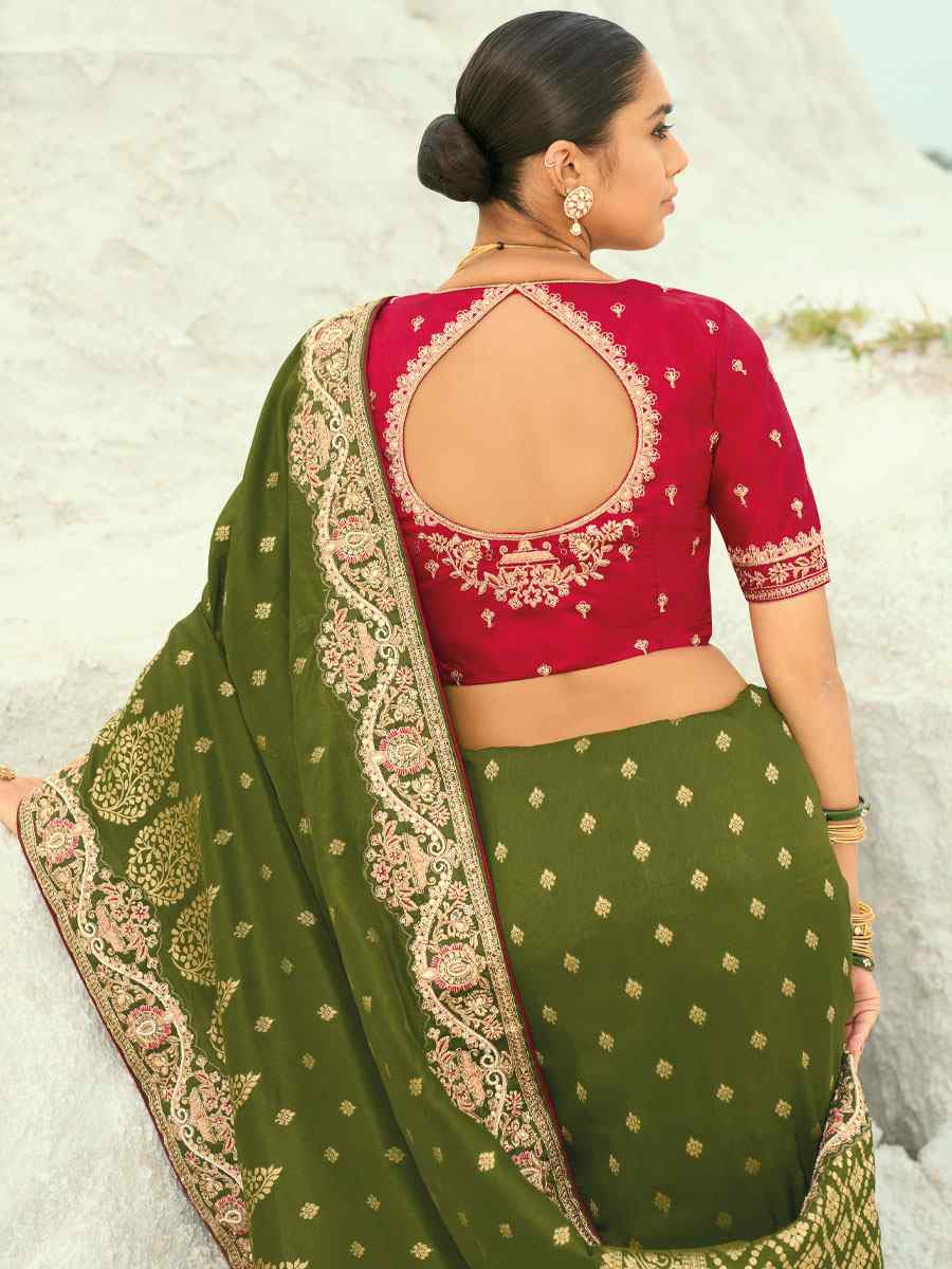 Green Pure Dola Viscose Embroidery Bridal Reception Festival Wedding Fancy Heavy Border Saree