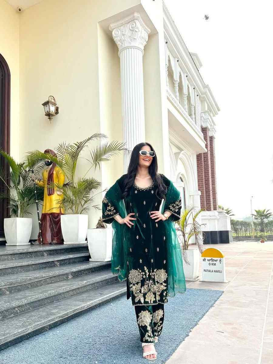 Green Pure Heavy Viscose Velvet Embroidery Party Wedding Festival Casual Ready Pant Salwar Kameez