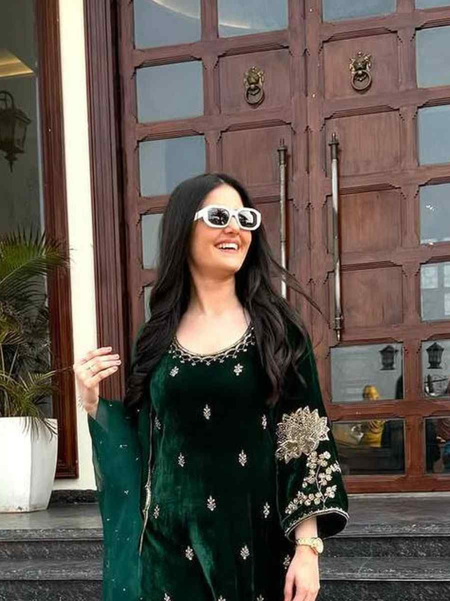 Green Pure Heavy Viscose Velvet Embroidery Party Wedding Festival Casual Ready Pant Salwar Kameez