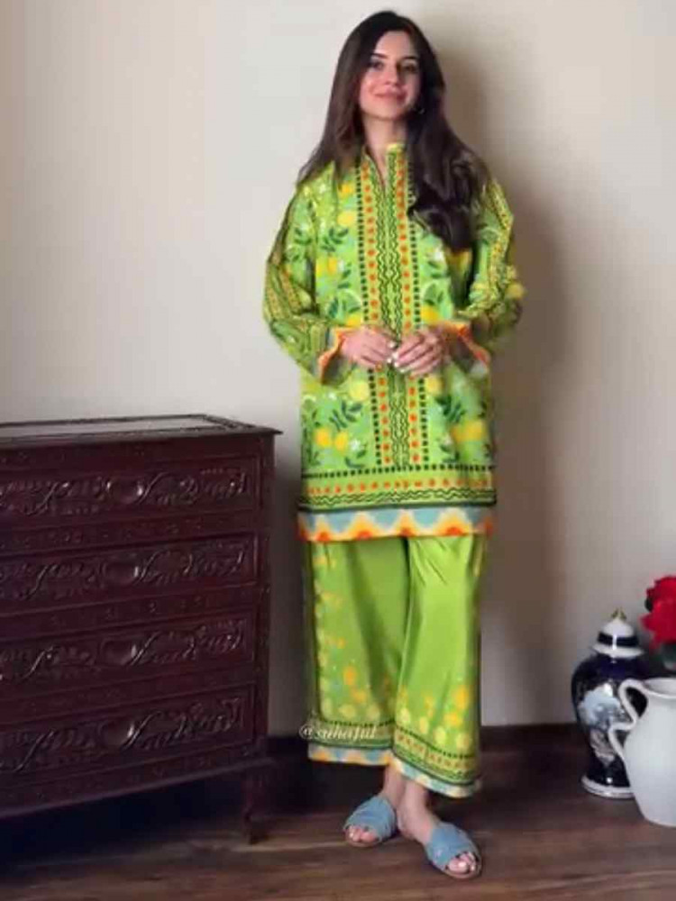 Green Pure Natural Crepe Embroidered Festival Casual Kurti
