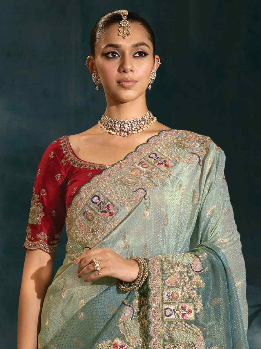 Green Pure Natural Crepe Embroidery Bridal Reception Festival Wedding Fancy Heavy Border Saree