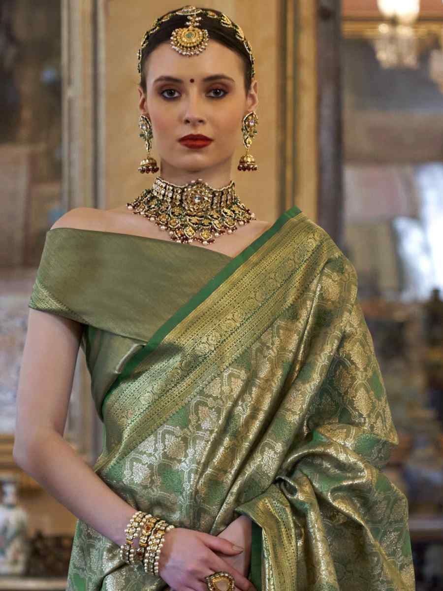 Green Pure Tissue Dharmavaram Silk Handwoven Party Bridal Reception Festival Wedding Fancy Heavy Border Saree